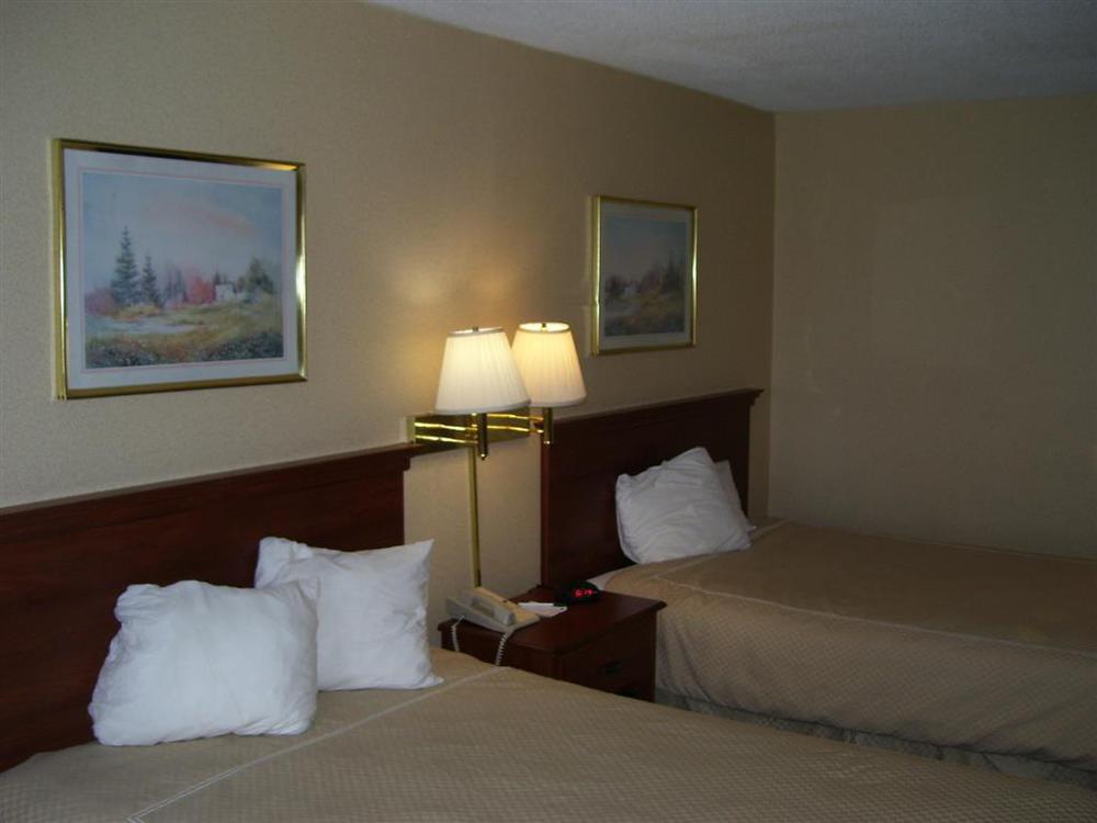 Quality Inn Commerce At I-85 Room photo