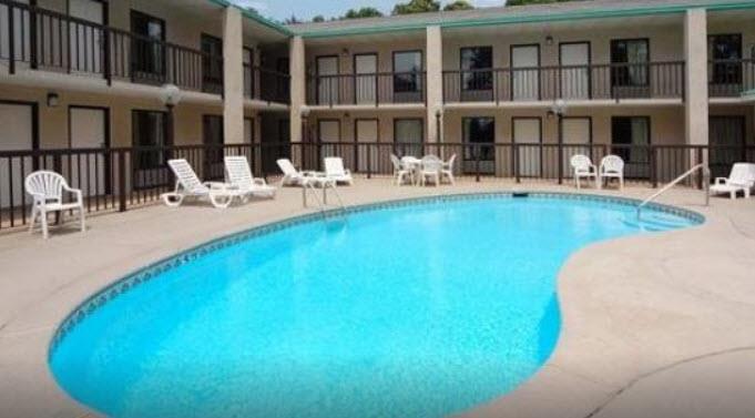 Quality Inn Commerce At I-85 Facilities photo