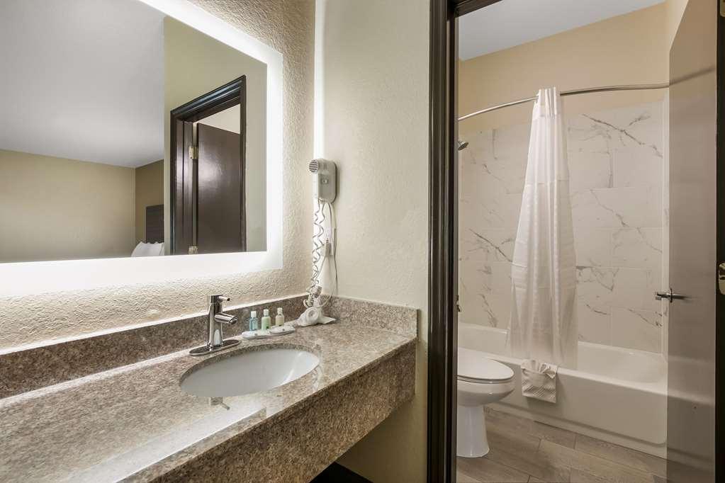 Quality Inn Commerce At I-85 Room photo