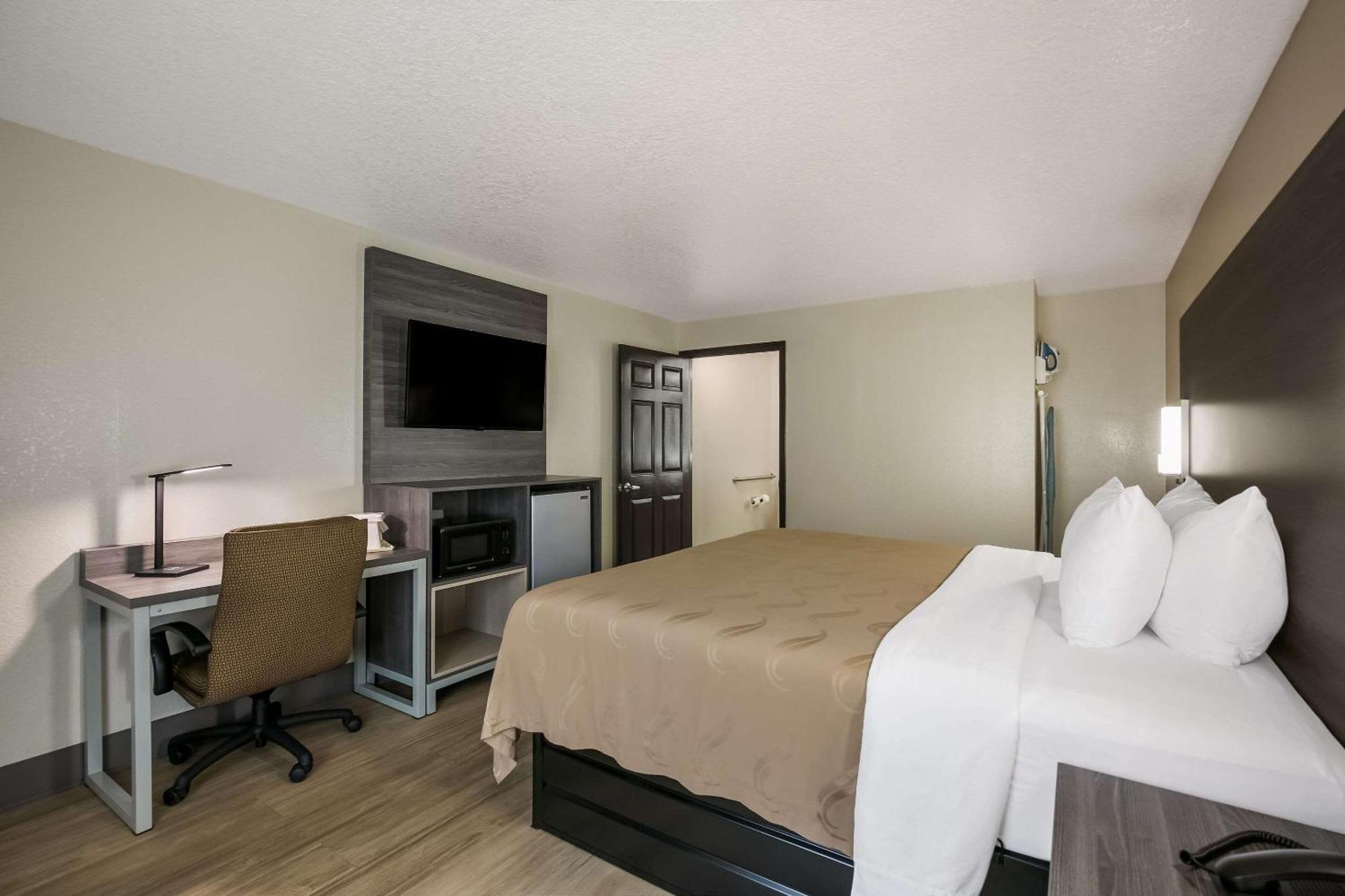 Quality Inn Commerce At I-85 Exterior photo